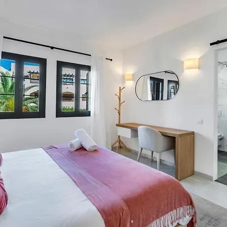 Apartment Vacation I Aldea Blanca, Luxury Duplex, Sea View, Bbq Grill, 24-7 Security, Walking Distance To Puerto Banus Marbella