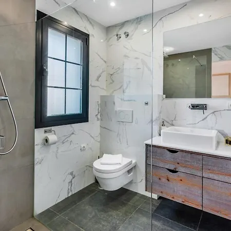 Vacation I Aldea Blanca, Luxury Duplex, Sea View, Walking Distance To Puerto Banus Appartement *