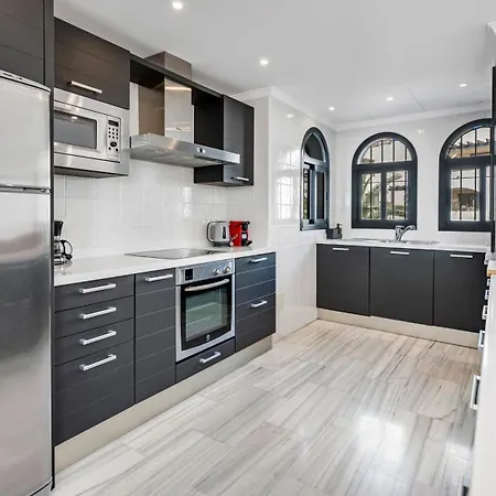 Vacation I Aldea Blanca, Luxury Duplex, Sea View, Walking Distance To Puerto Banus Apartmán