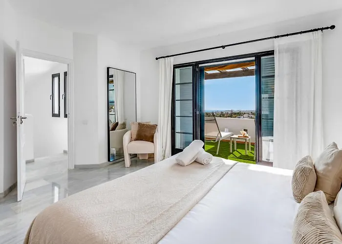 Vacation I Aldea Blanca, Luxury Duplex, Sea View, Walking Distance To Puerto Banus Apartament