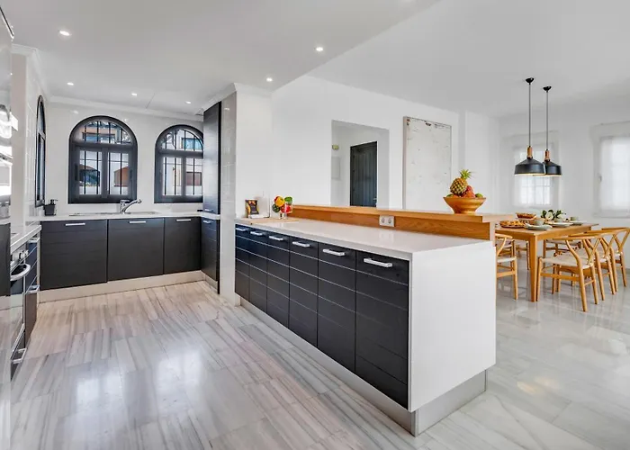 Vacation I Aldea Blanca, Luxury Duplex, Sea View, Walking Distance To Puerto Banus * Marbella