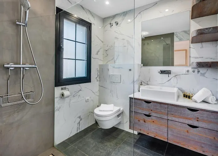 Vacation I Aldea Blanca, Luxury Duplex, Sea View, Walking Distance To Puerto Banus Appartement *