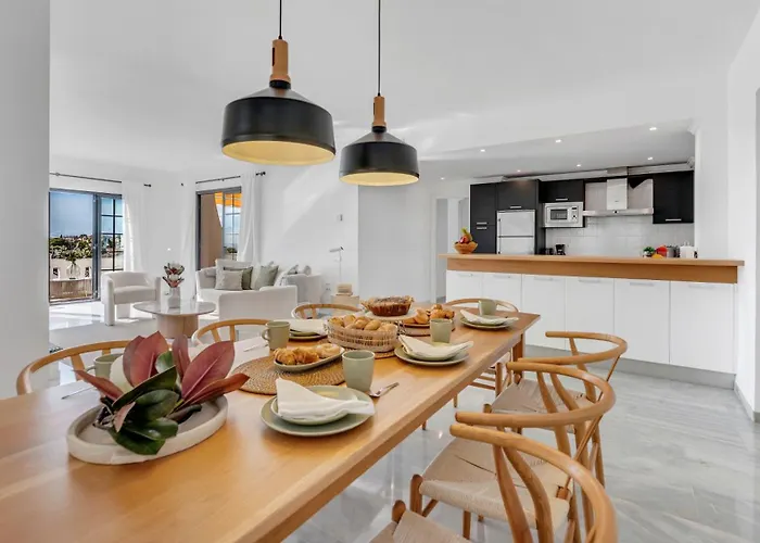 Vacation I Aldea Blanca, Luxury Duplex, Sea View, Walking Distance To Puerto Banus Appartement