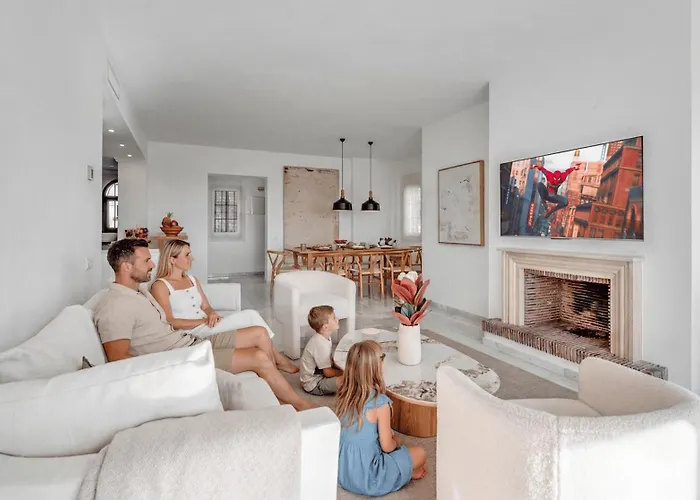 Vacation I Aldea Blanca, Luxury Duplex, Sea View, Walking Distance To Puerto Banus *