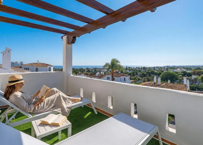 Vacation I Aldea Blanca, Luxury Duplex, Sea View, Walking Distance To Puerto Banus Appartement